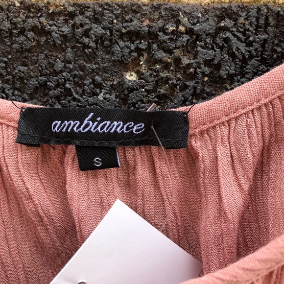 Cold Shoulder Top - Picture 2 of 3